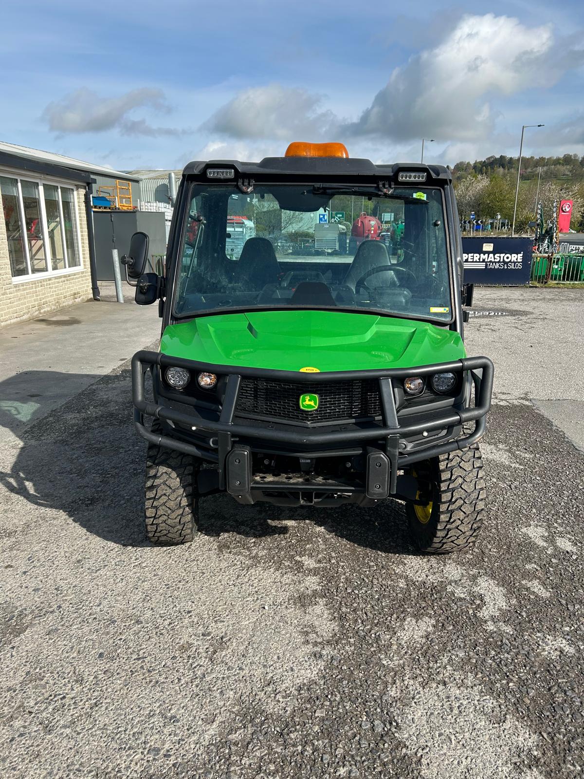 Thumbnail 3